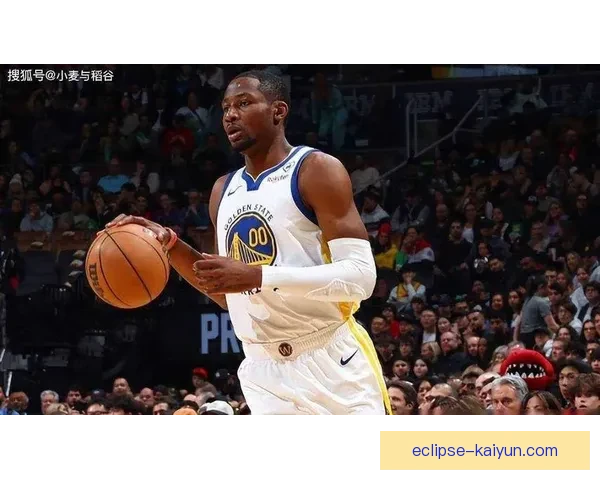 科克在球队中的领导能力持续得到认可，表现稳健引领队伍前行。