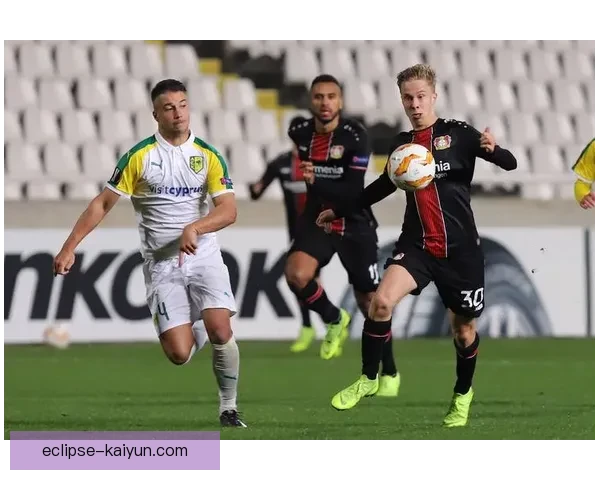 奥布拉克在本菲卡青训出道后展现出稳健的守门员状态与潜力分析